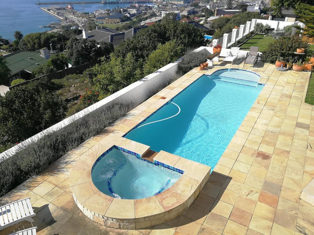 Lavandula Manor Self-Catering Моссел-Бей Экстерьер фото